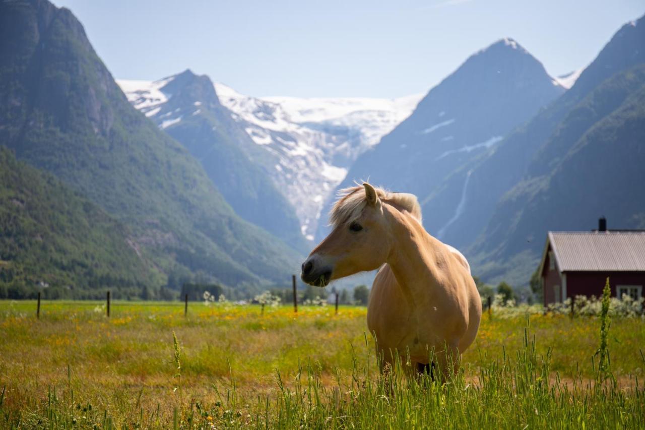 Olden Glamping - One With Nature Luxuszelt *